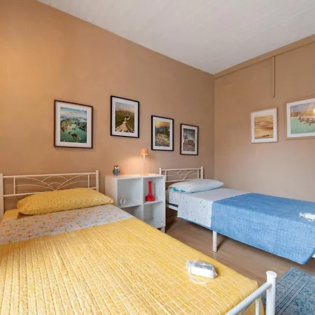 Isola Bella Apartman Barghe